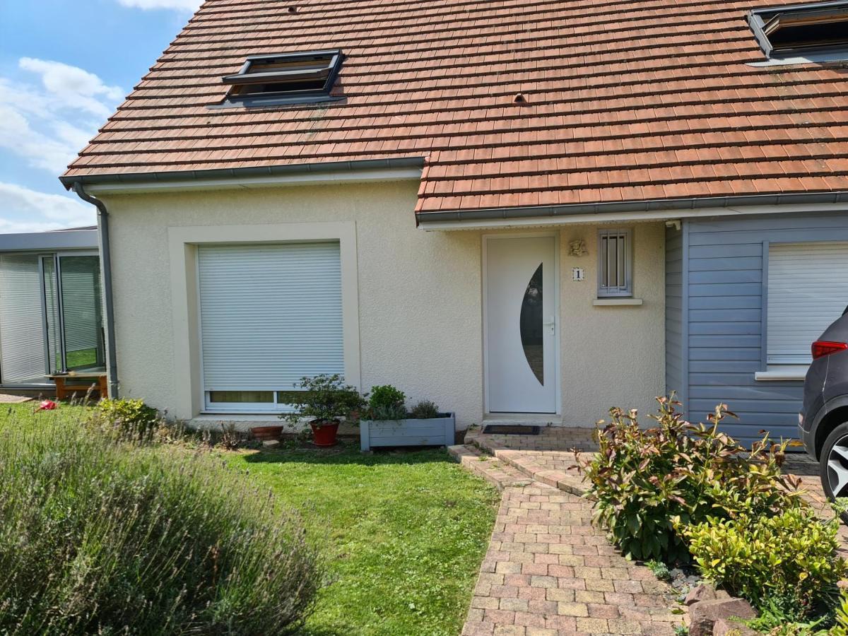 Champagne Appartement Sannerville Buitenkant foto